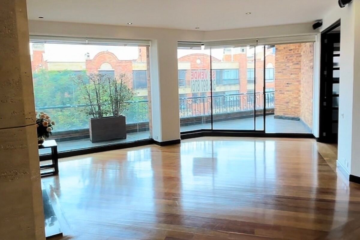 Exclusivo penthouse completamente remodelado Chicó Navarra DP-003 - foto 4